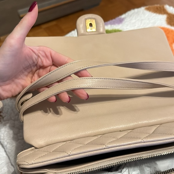 Authentic brand new Chanel handbag - Picture 8 of 15